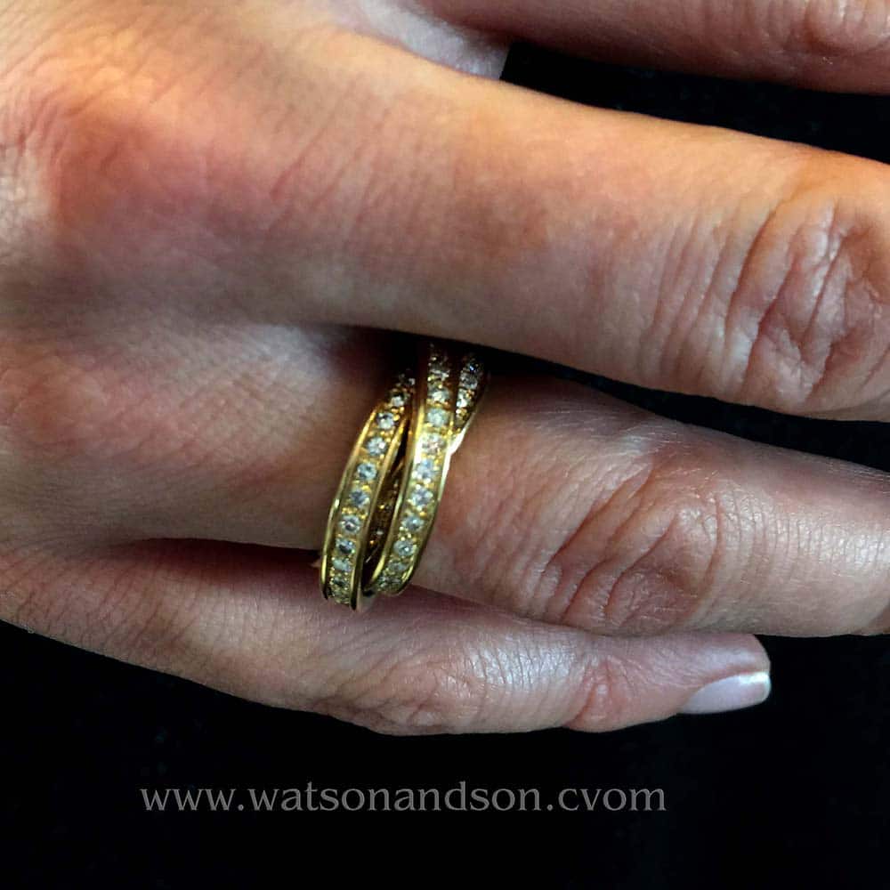 van Dwingend converteerbaar 18 Kt Yellow Gold "Trinity De Cartier" Diamond Ring • Watson & Son, Inc.