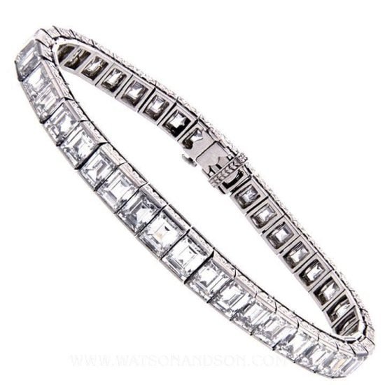 Platinum Straight Line Car`e Diamond Bracelet 1