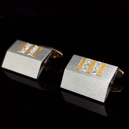 Two Tone Gold And Diamond Cuff Links 3