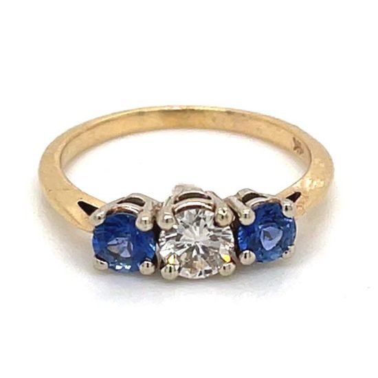 Sapphire And Diamond 3 Stone Ring 1