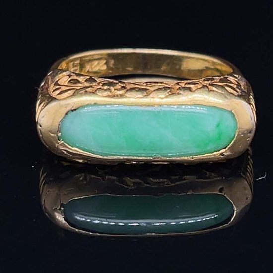 Jade Saddle Ring In 22 Kt Gold 5