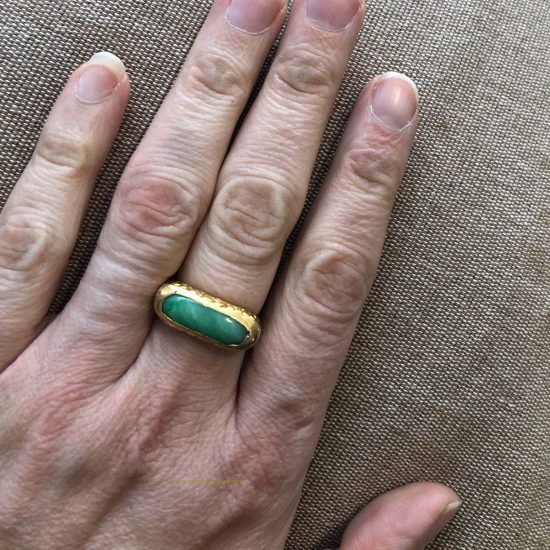 Jade Saddle Ring In 22 Kt Gold 7