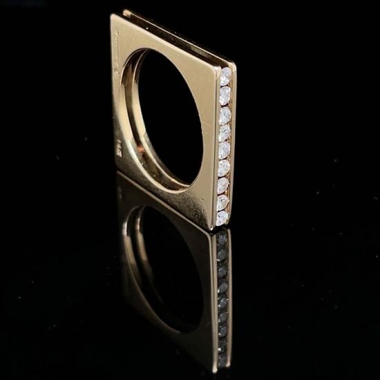 Yellow Gold Marraccini Square Shaped Diamond Ring 1