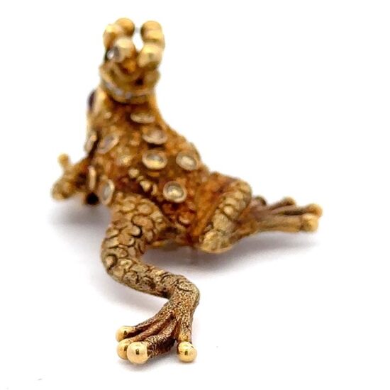 Leaping Frog In Yellow Gold By Zadora 4