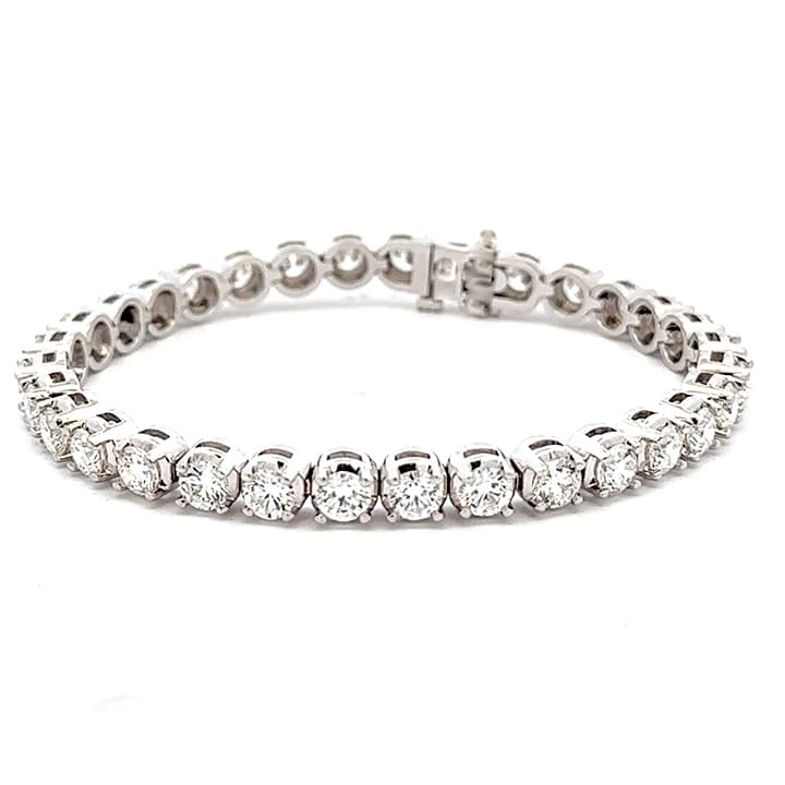 Classic Tennis Bracelet In White Gold 2 Classic Tennis Bracelet In White Gold - Image 2