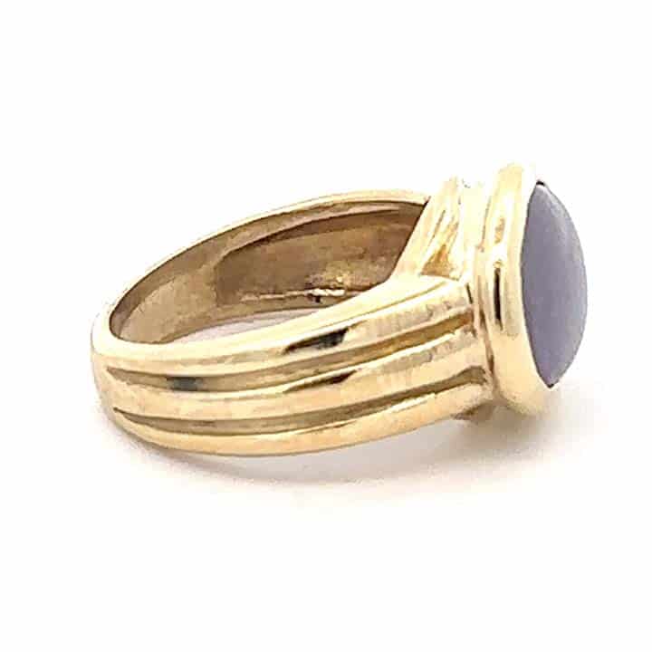 Vintage 1980S 18K Yellow Gold Natural Lavender Jadeite Cabochon Ring – East-West Bezel Setting 5 Vintage 1980S 18K Yellow Gold Natural Lavender Jadeite Cabochon Ring – East-West Bezel Setting - Image 5