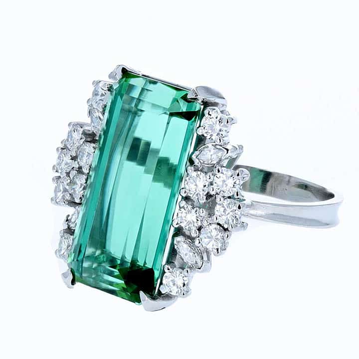 Platinum 11.96 Carat Emerald-Cut Chrome Green Tourmaline And Diamond Cluster Ring 4 Platinum 11.96 Carat Emerald-Cut Chrome Green Tourmaline And Diamond Cluster Ring - Image 4