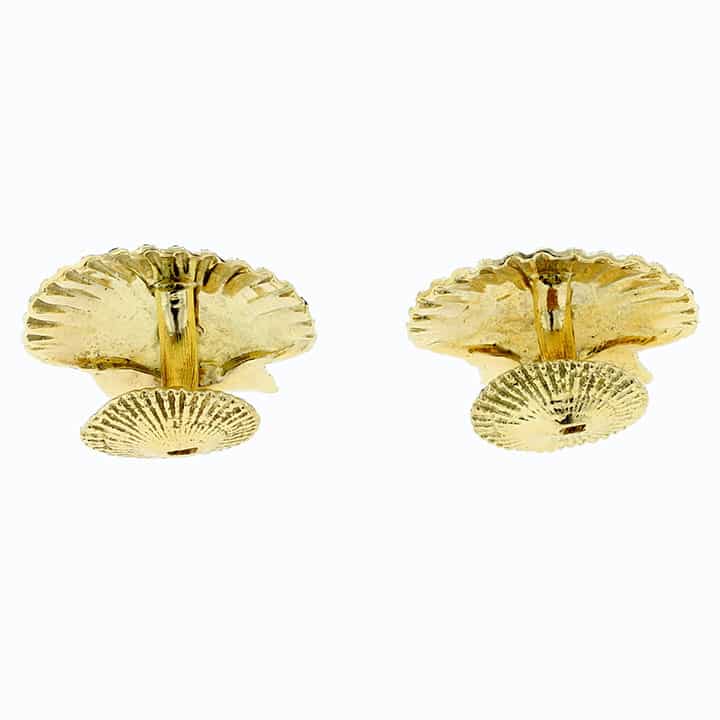 18K Yellow Gold Hand-Engraved Clam Shell Cuff Links With Limpet Shell Toggle Backs 4 18K Yellow Gold Hand-Engraved Clam Shell Cuff Links With Limpet Shell Toggle Backs - Image 4